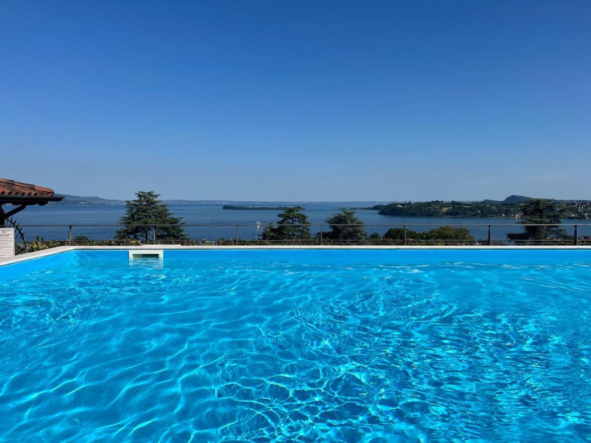 Feli Holiday Home - Panoramic Pool Lake View In Gardone Riviera Ngoại thất bức ảnh