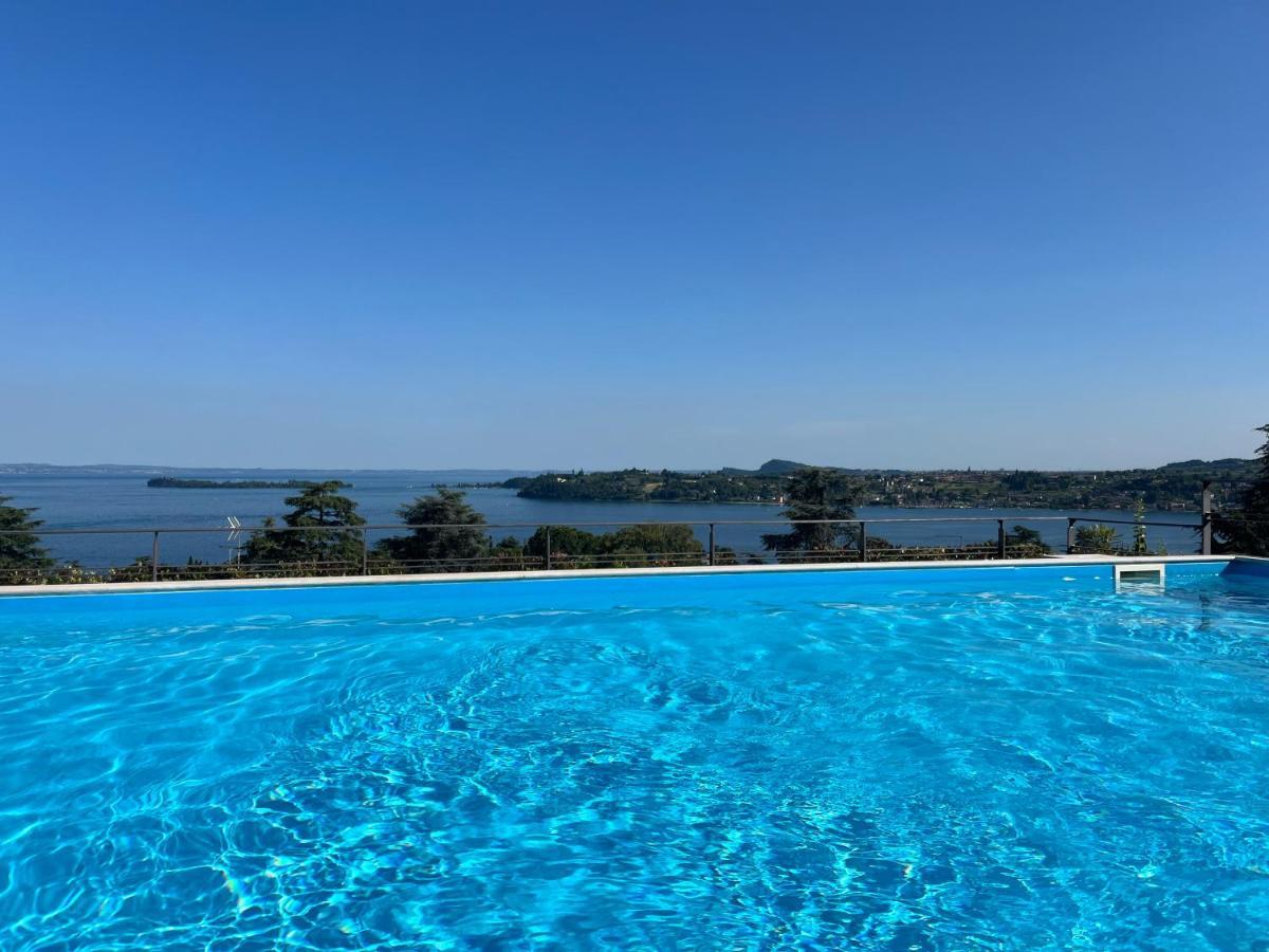 Feli Holiday Home - Panoramic Pool Lake View In Gardone Riviera Ngoại thất bức ảnh